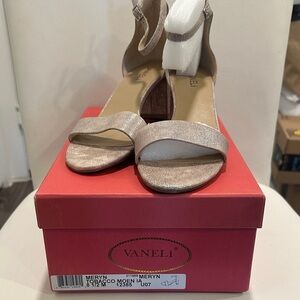 Vaneli Meryn Women's Shimmering Cream Heels